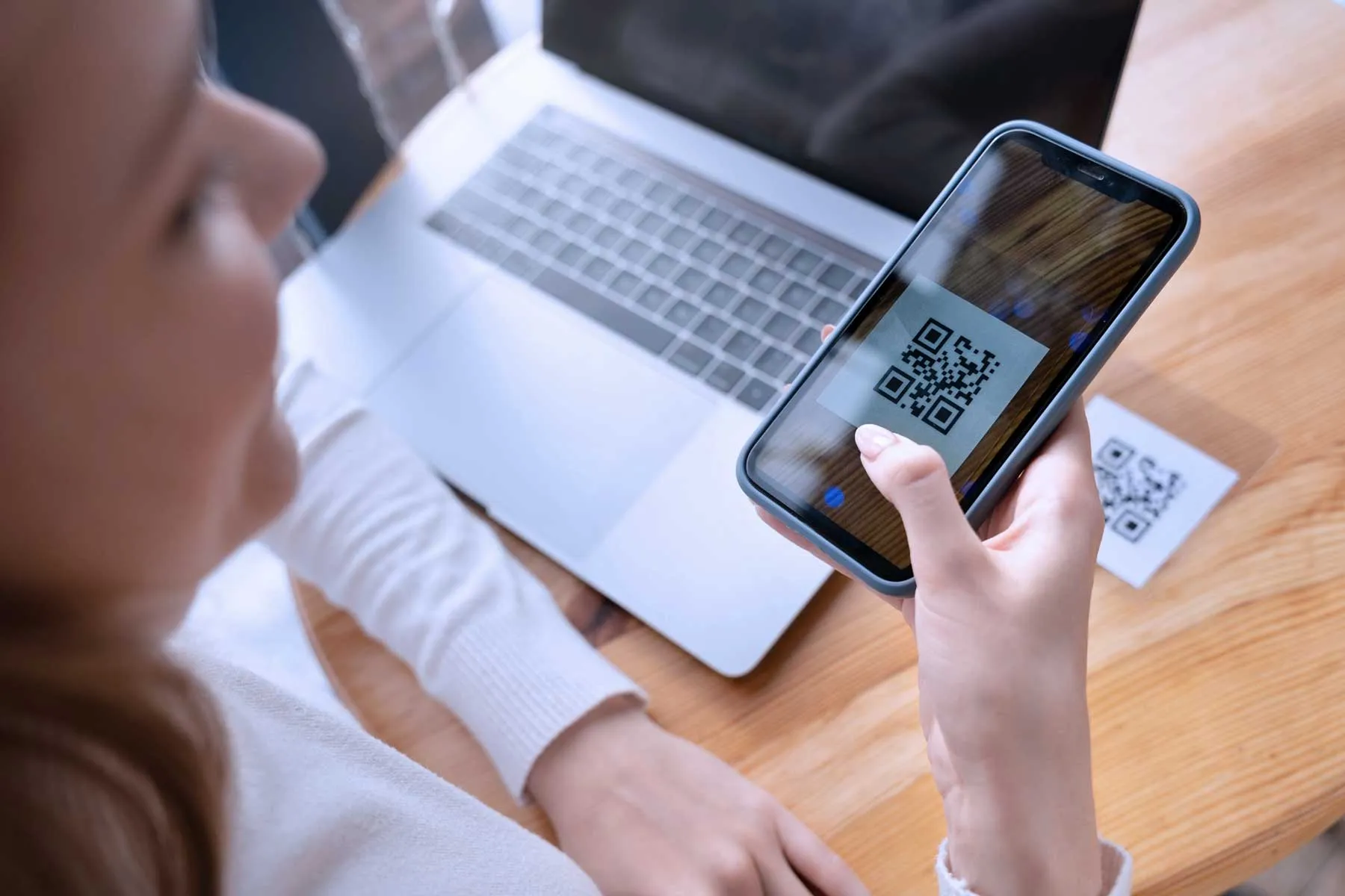 Individuelles Inventaretikett mit QR-Code